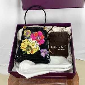JUDITH LIEBER blk flowered sequin miniature purse.